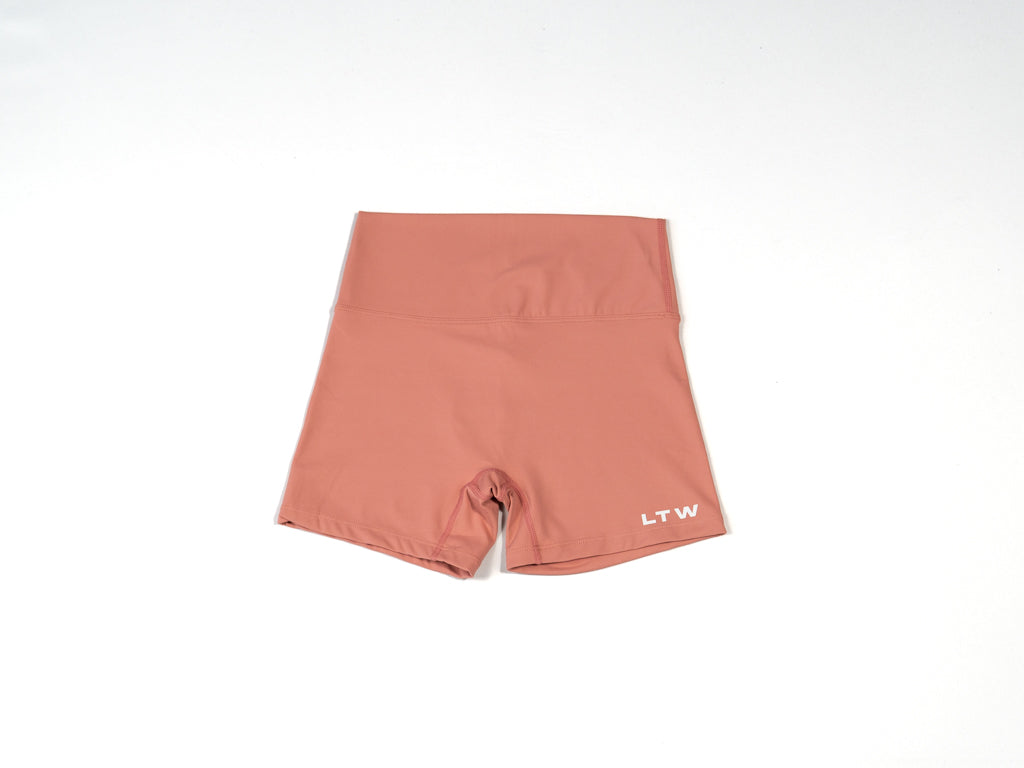 Short Damascus Woman