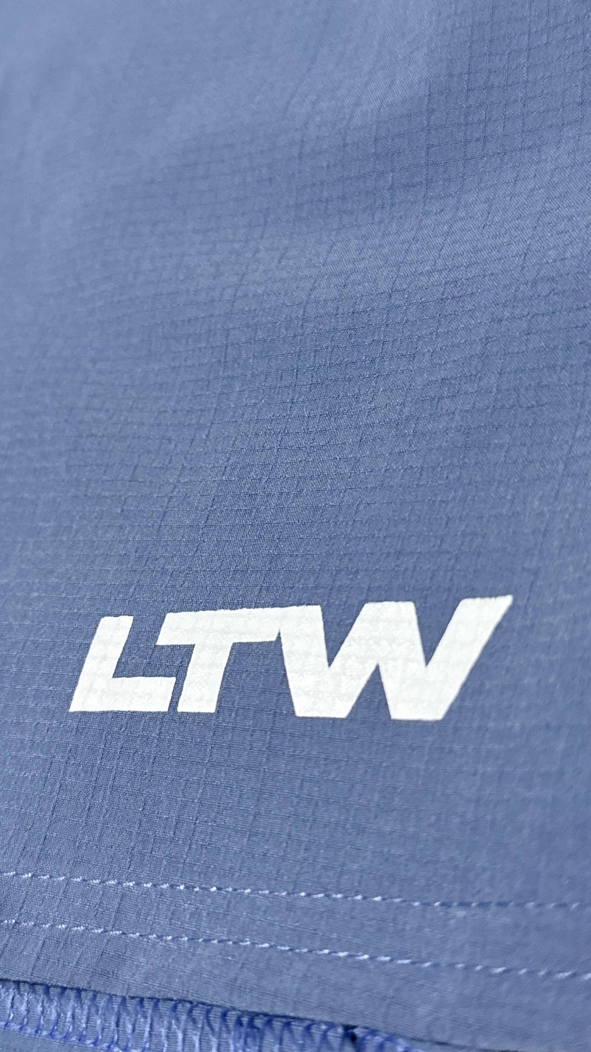 Short II Performance Pro Celeste